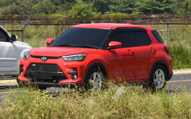 So sánh Toyota Raize và Toyota Wigo qua ngoại thất