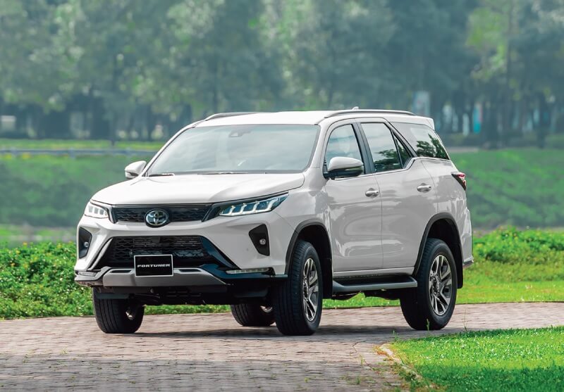 Nên mua Toyota Camry và Toyota Fortuner thời điểm hiện tại?