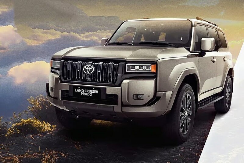So sánh Toyota Camry và Toyota Prado qua khả năng vận hành