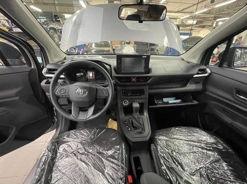 Toyota Avanza Premio